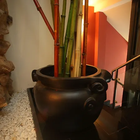 Boutique Castilla 2*