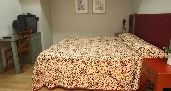 Отель Boutique Castilla 2*