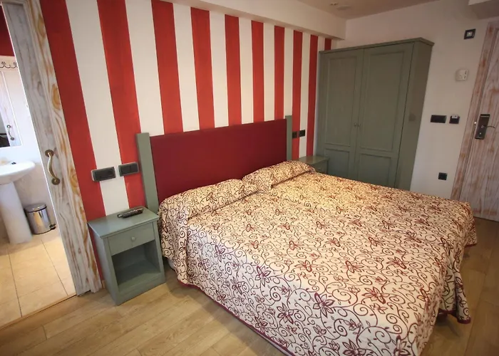 Boutique Castilla 2*